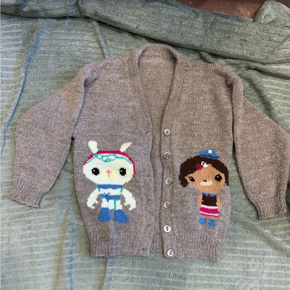 Custom octonauts sweater. Dashi and tweek